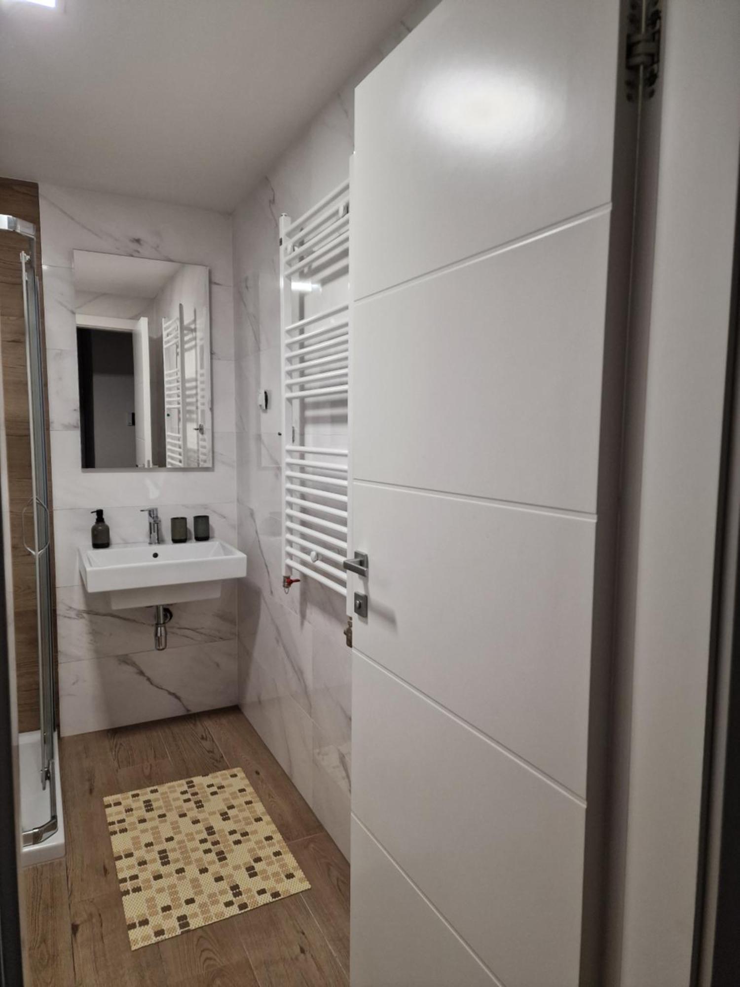 Nika Apartment บันยาลูกา ภายนอก รูปภาพ