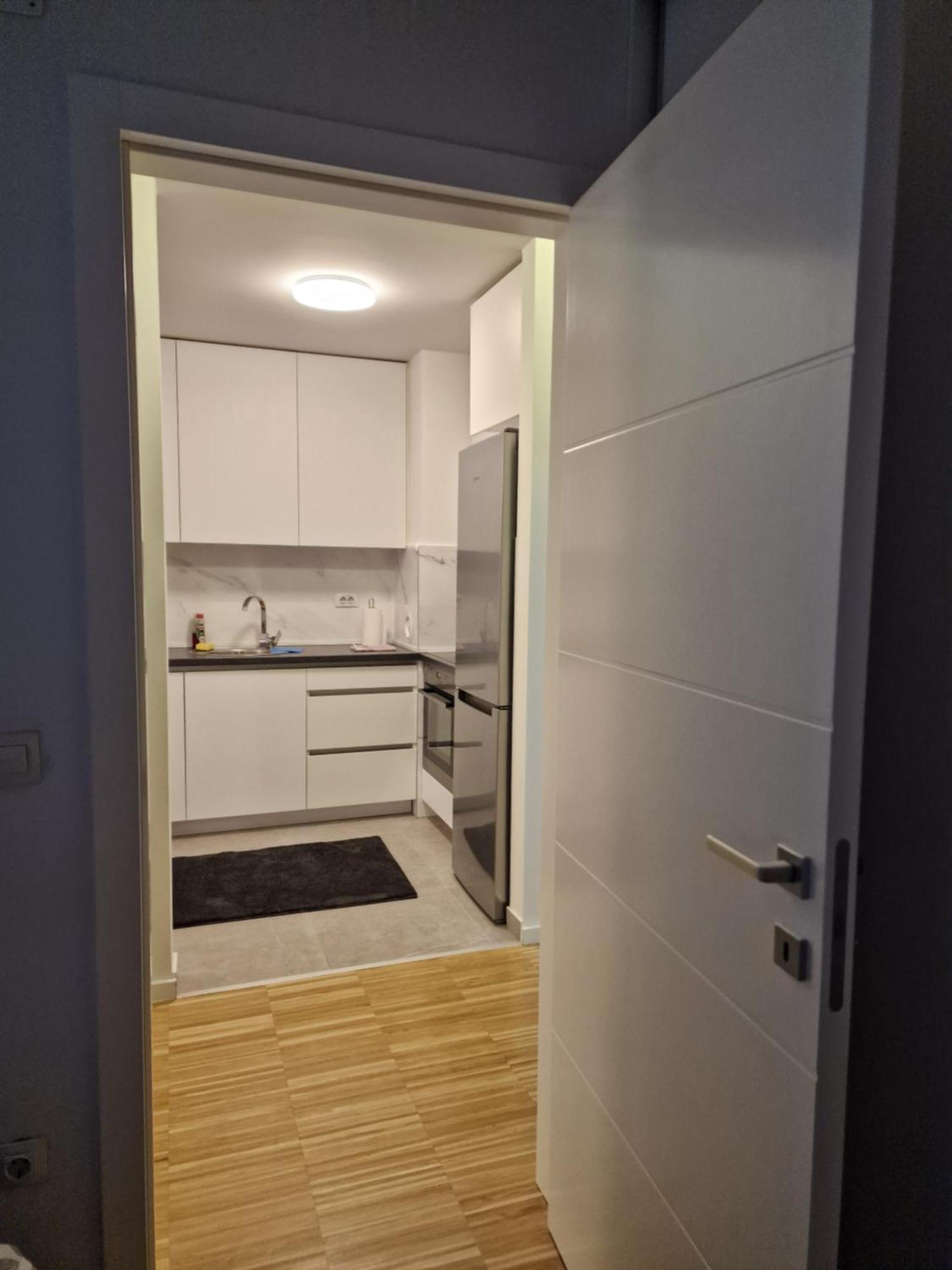 Nika Apartment บันยาลูกา ภายนอก รูปภาพ